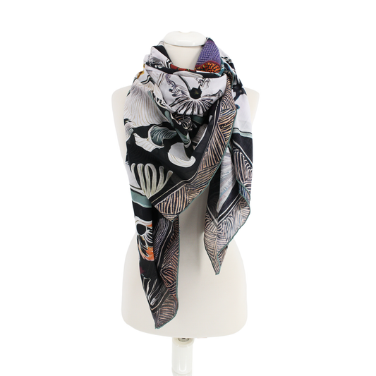 EASE & EARTH   -   135x135 cm cotton pareo/shawl